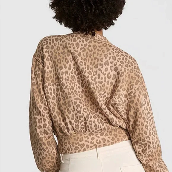 VS PINK IVY FLEECE CROPPED CARDIGAN - Picture 2 of 6